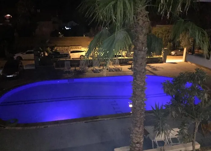 Mert Lägenhetshotell Fethiye